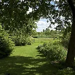 Am Schilfguertel