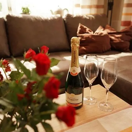 Am Schilfguertel 度假居